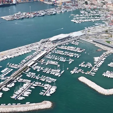 A Casa Di Chiara Appartement Salerno