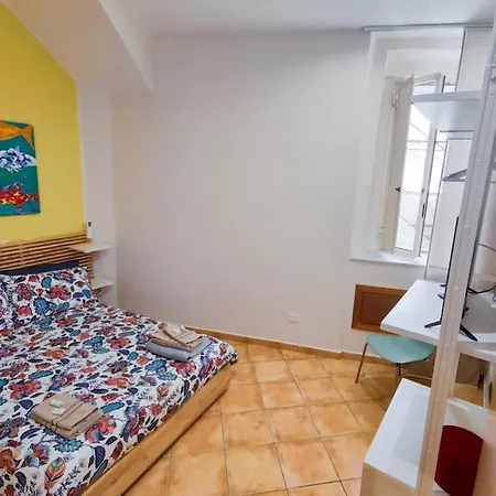 Apartamento A Casa Di Chiara Salerno